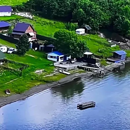 Alpesi faház Gruzanski Biser *